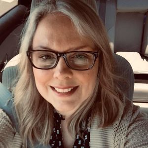 Meet your Posher, Christy